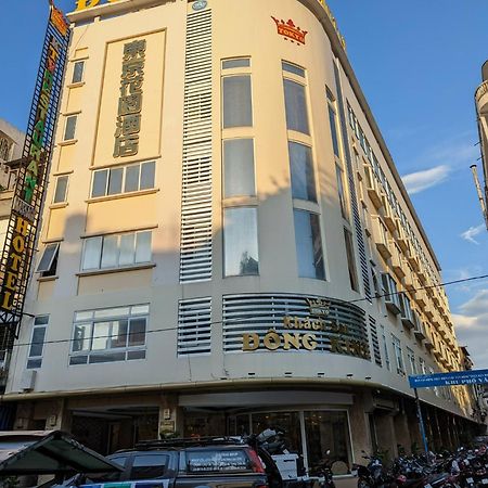 Dong Kinh Hotel Hô Chi Minh-Ville Extérieur photo