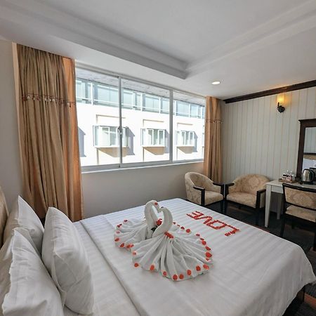 Dong Kinh Hotel Hô Chi Minh-Ville Extérieur photo