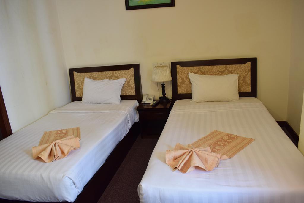 Dong Kinh Hotel Hô Chi Minh-Ville Extérieur photo