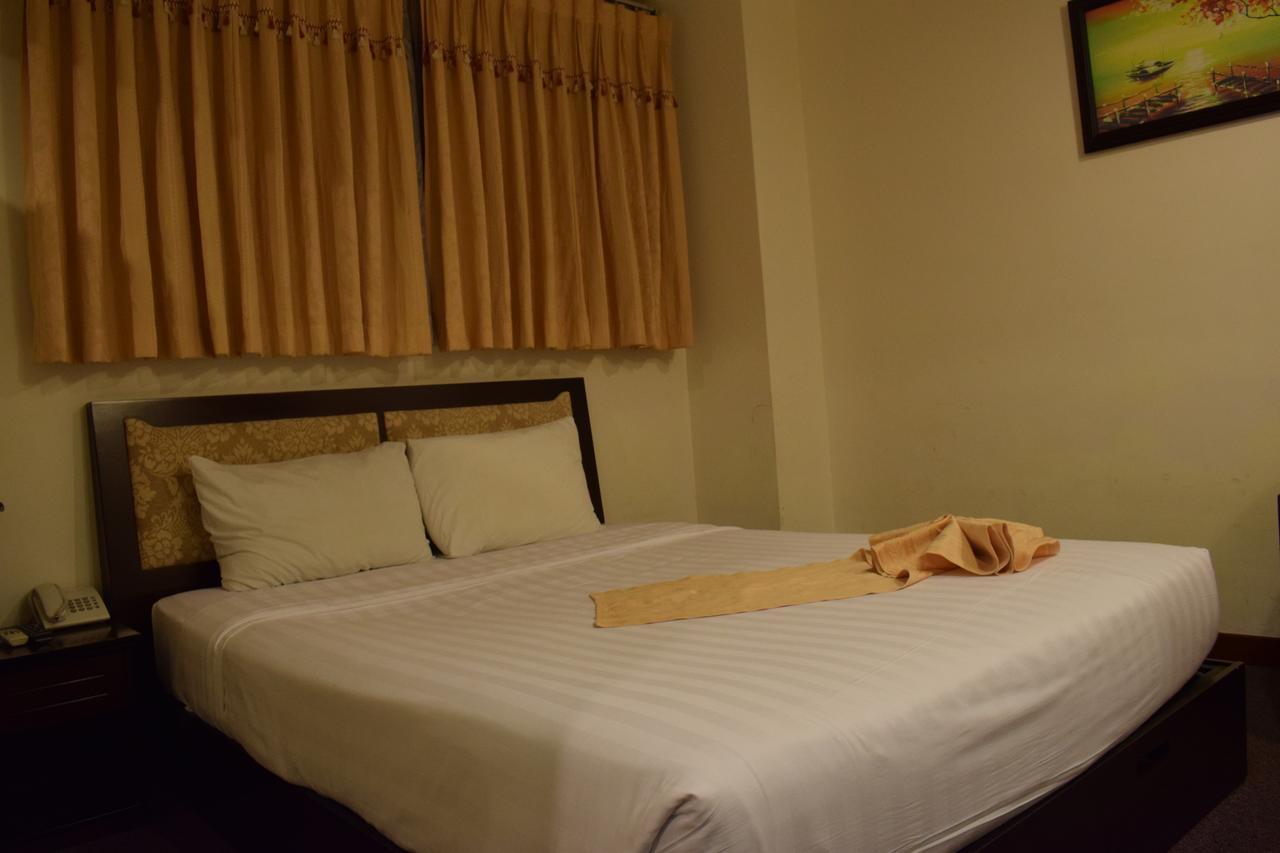 Dong Kinh Hotel Hô Chi Minh-Ville Extérieur photo